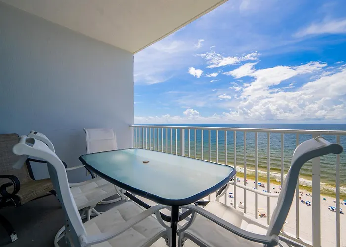 Lighthouse 1409 Apartment